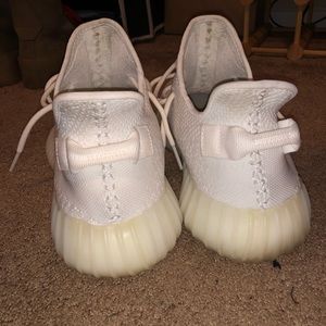 Yeezy 350 boost